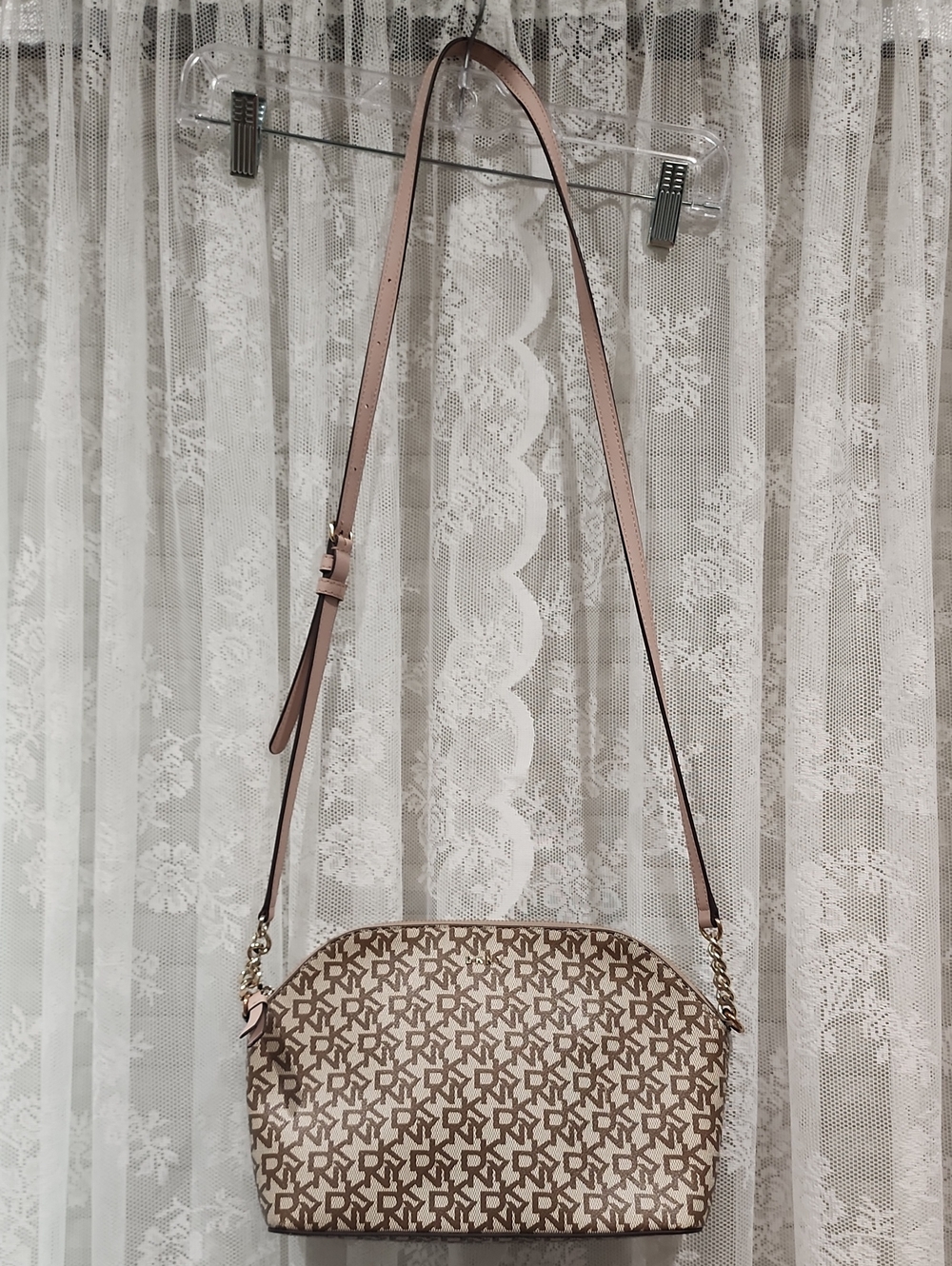 DKNY CROSSBODY PURSE